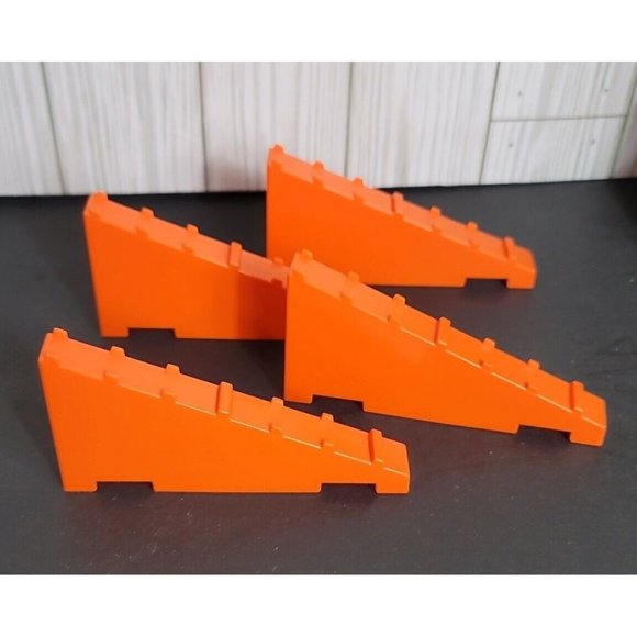 The Original Lincoln Logs K'NEX- 137 piece set - Oak Creek Lodge - Complete - Picture 16 of 16